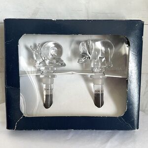 Towle Full Lead Crystal Elephant & Snail Wine Bottle Stoppers Style No: 7294